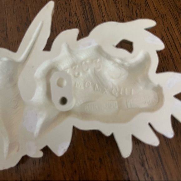 Vintage Burwood Plastic USA Made Hummingbird Set of Two Hanging Wall Decor - Picture 8 of 13